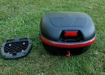 Kufer 30L na jeden kask