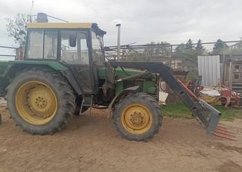 John Deere 2140