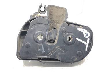 ZAMEK DRZWI PRAWY TYŁ VW CADDY III Van (minibus) 04-15