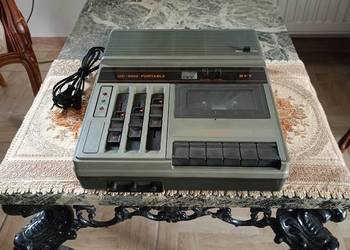 Zabytkowy Magnetofon RFT NRD Vintage