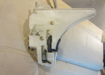 zbiornik zbiorniczek spryskiwaczy e92 e93 e90 61677157144