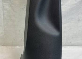 Osłona słupka tył lewa kanapy SKODA SCALA NOWA 657867765C