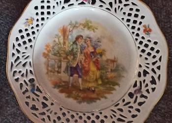 Talerz do powieszenia, scenka dworska. Ażur. Schumann Arzbeg