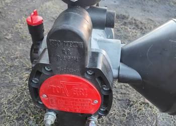 Opryskiwacz 400 litrów 12 metrów belka nowy zawór sterujący i nowa pompa