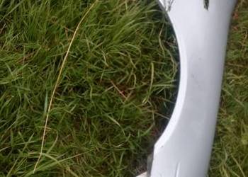 Błotnik przedni prawy NISSAN ALMERA srebrny Błotnik przedni prawy NISSAN ALMERA srebrny