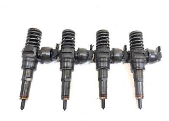 WTRYSKIWACZE KOMPLET AUDI A3 8P 038130073AG 1.9 105KM 03-13 WTRYSKI