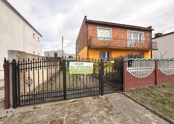 Całe piętro domu z garażem 32 m2 (kanał, siła) – Kłodawa, ul. Sędziwoja z C