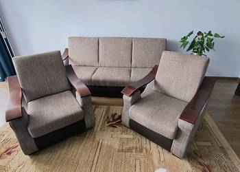 Sofa z funkcją spania z dwoma fotelami
