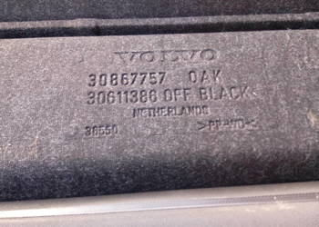 Roleta bagażnika Volvo V40