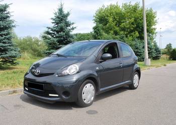 Toyota Aygo 1.0 benzyna 68KM Klima Elektryczne szyby niski przebieg zadbany