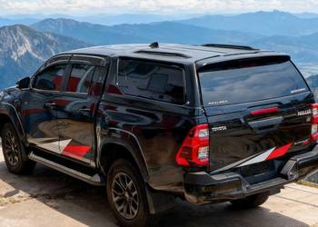 Zabudowa paki PREMIUM HARDTOP Venture - TOYOTA HILUX 2015+ / 2021+
