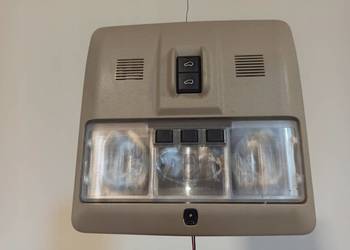 LAMPKA PODSUFITKI KABINY LAND ROVER 4 ch2213704ea