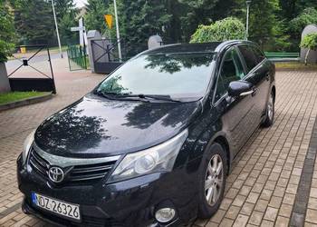 Sprzedam Toyotę Avensis Kombi