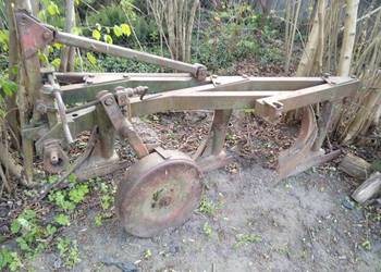 Pług 3 skibowy