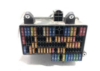 SKRZYNKA BEZPIECZNIKÓW VW PHAETON 3D2937495 Hatchback 02-16 4.2 335KM