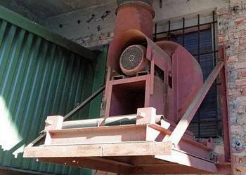 Wentylator do odciągu wiórów i trocin. Moc silnika 11 kW