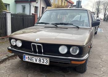 BMW E12 518