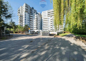 Mieszkanie 3 pokoje apartamentowiec z basenem