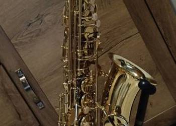 NOWY Saksofon Altowy V-Tone AS100 + USTNIK Yamaha 4C + STATYW (Zestaw)