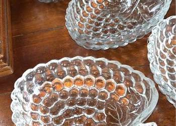 Miseczka szklana. W kształcie maliny. Owocarki.  Czy ktoś wie z jakiej fabr