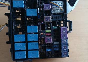 Suzuki Jimny IV 1.5 benzyna Skrzynka bezpieczników