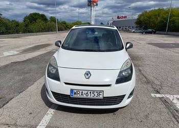 Sprzedam auto Renault Grand Scenic 1,6 rok 2011,benzyna gaz