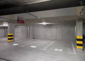 Rondo Matecznego miejsce postojowe w garażu podziemnym