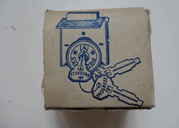 Zamek biurkowy , szafkowy Progress z czasów PRL