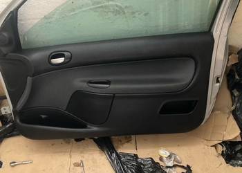 boczek drzwi peugeot 206 3D
