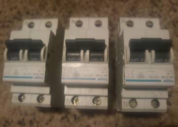 Wyłącznik nadprądowy Bezpiecznik C16 MC 516E 230V HAGER