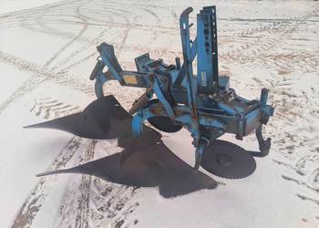 Pług zagonowy Fiskars Overum 2 skibowy