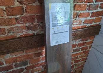 Sprzedam nowy parapet wew. Sprzedam nowy parapet wew.