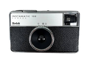 Niemiecki Aparat KODAK INSTAMATIC 133 z Etui | Lata 60. Sprawny