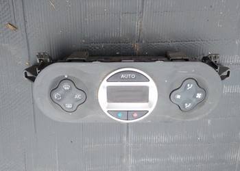 Renault Twingo panel nawiewu 8200534084