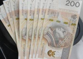 Numizmatyka 200 zł Seria 15 Banknotów po kolei ET