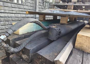 Siłowniki do bramowca hakowca