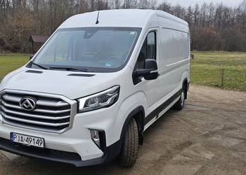 Dostawczy furgon Maxus Deliver 9