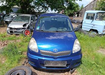 Toyota Yaris Verso 1,3 62 kW 2003 r. dawca części