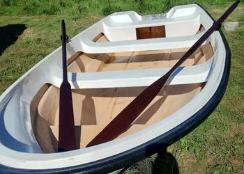 Łódź wędkarska wioslowa