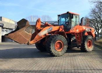 Ladowarka kolowa Doosan DL 350-5 tez leasing madxyn z Niemiec