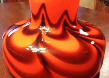 Wazon że szkła opalowego