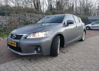 Lexus ct 200h