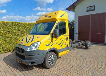 Iveco 2012r bez silnika skrzyni biegów DMC 3,5t Hak 3,5t tył poduszki