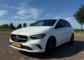 Mercedes-Benz B 200 d DCT  automat 2022r 96tys km 18 inch AMG
