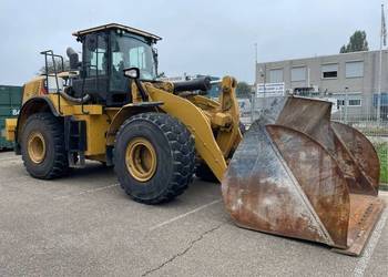 Ladowarka kolowa Caterpilar 966 MXE tez Leasing maszyny