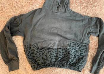 Bluza z kapturem szara w panterkę