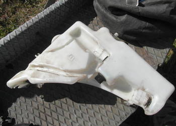 zbiornik spryskiwaczy Audi A4 S4 RS4 A5 S5 8T0955453c