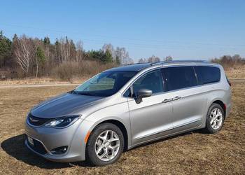 Chrysler Pacifica 2019r przebieg 46000 km