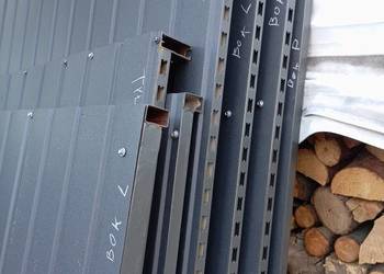 Garaż blaszany ściany