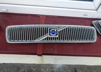 Grill atrapa chłodnicy znaczek Volvo s40 v40 96-04